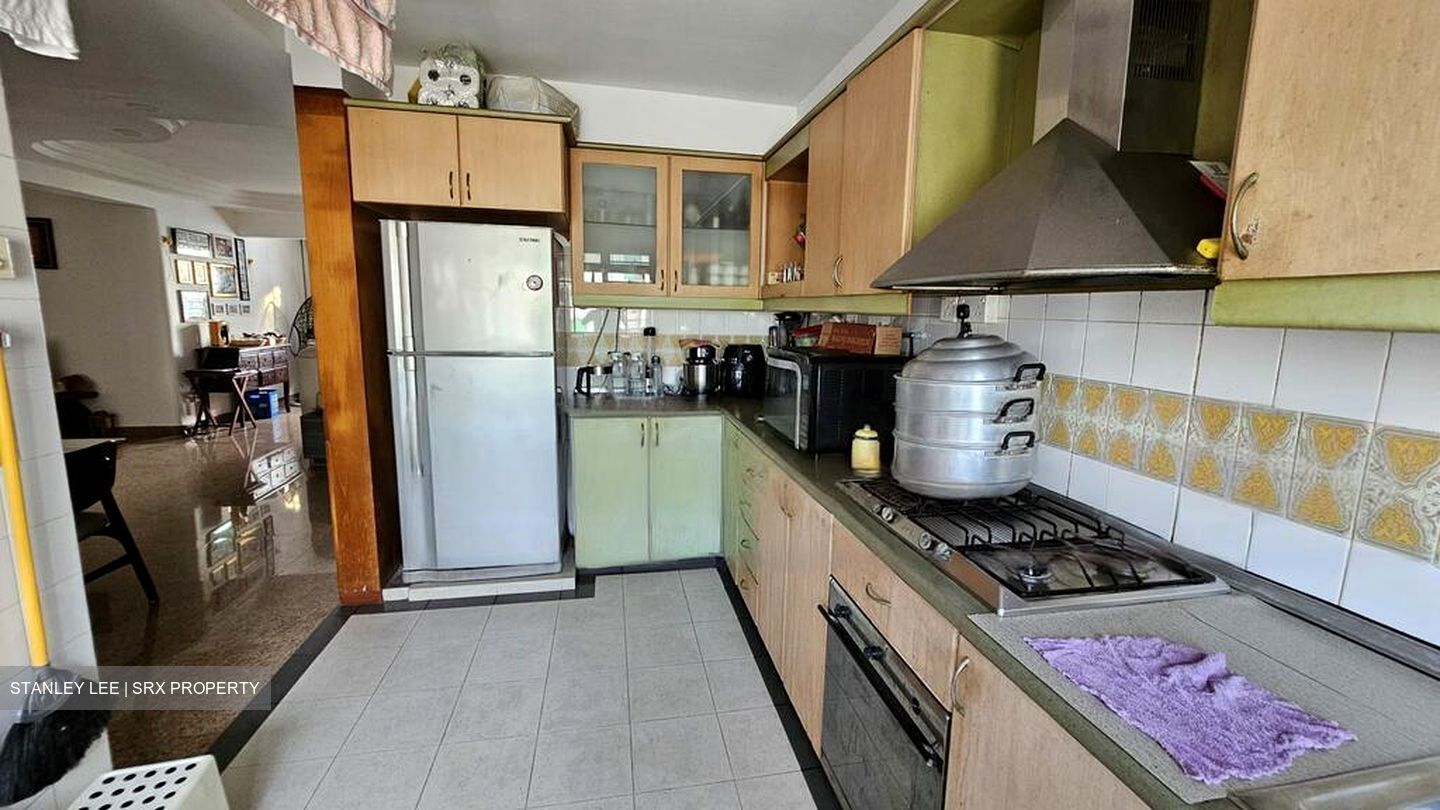 Blk 831 Jurong West Street 81 (Jurong West), HDB Executive #514387551